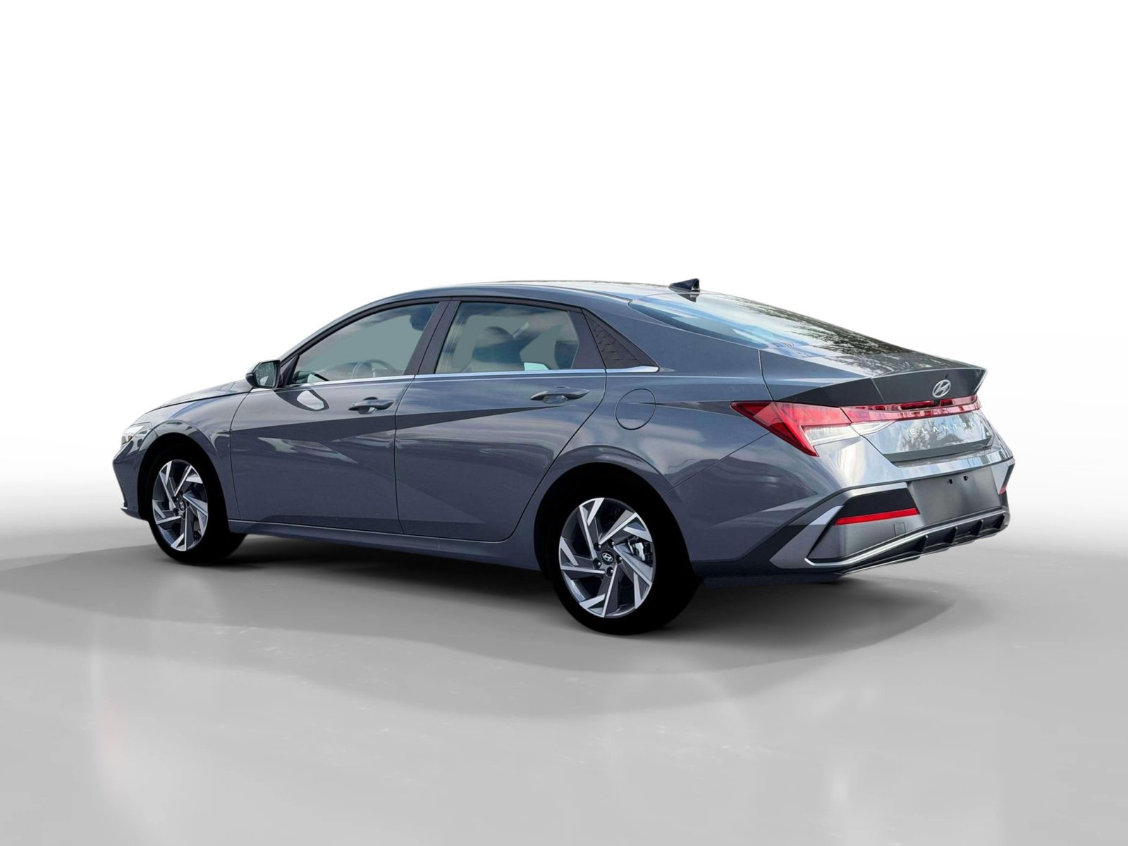 New 2026 Hyundai Elantra Limited FWD image 4