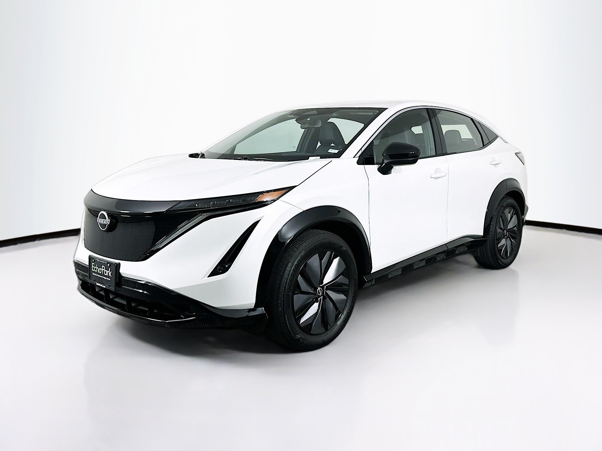 Used 2024 Nissan Ariya FWD image 3