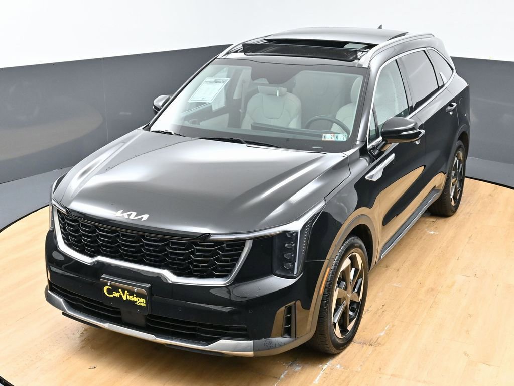 Used 2025 Kia Sorento EX w/ EX Panoramic Sunroof Package image 46