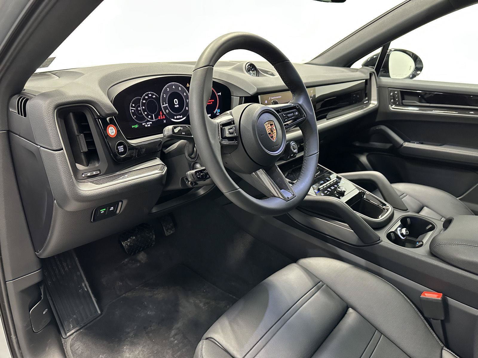 New 2026 Porsche Cayenne Coupe AWD/4WD image 4