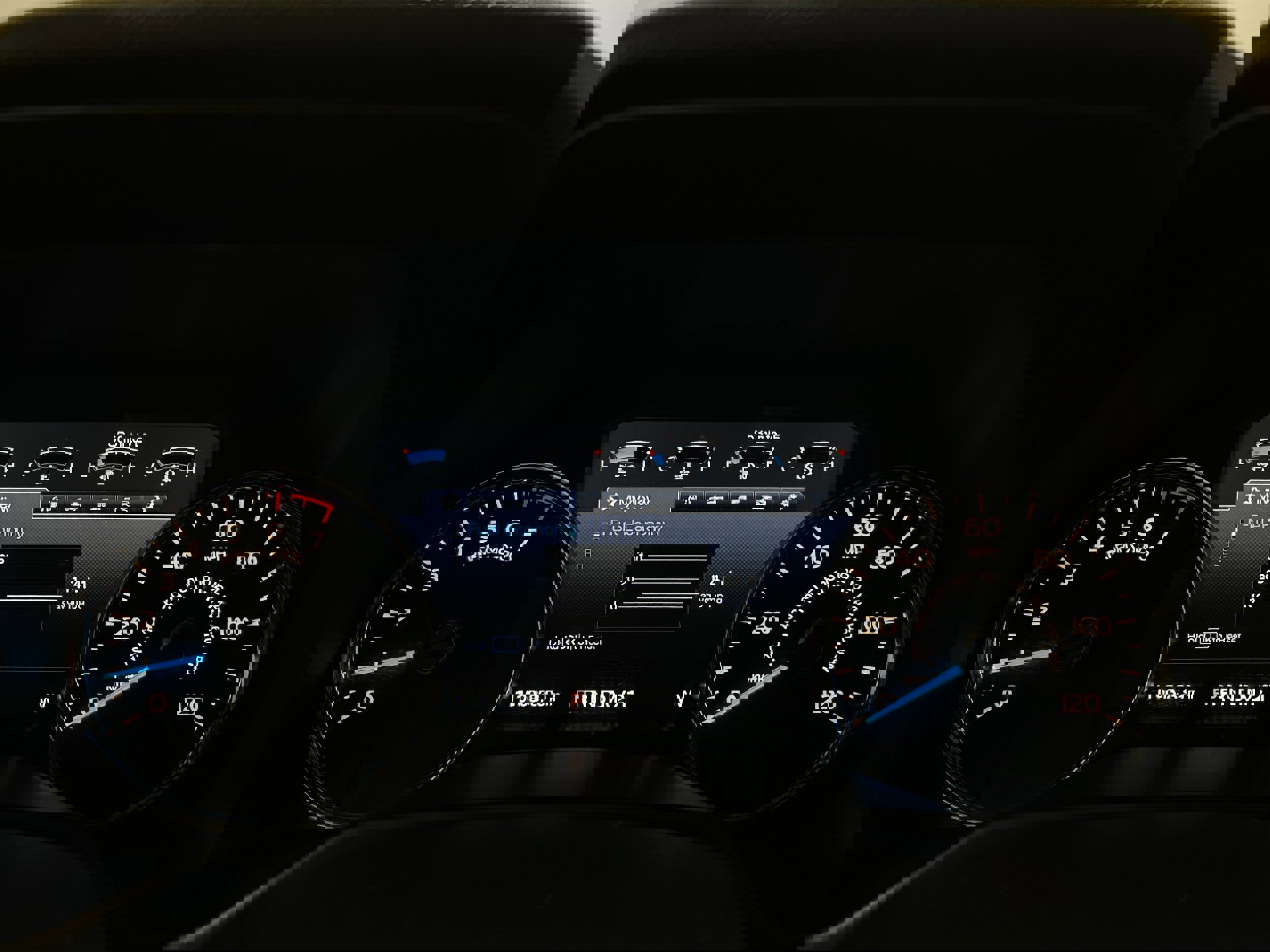 Used 2016 Ford F150 Lariat w/ Equipment Group 502A Luxury image 16