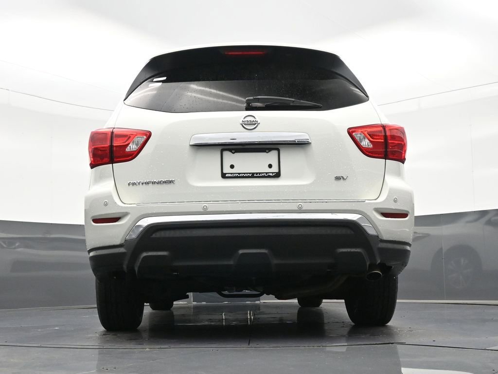 Used 2020 Nissan Pathfinder SV image 26