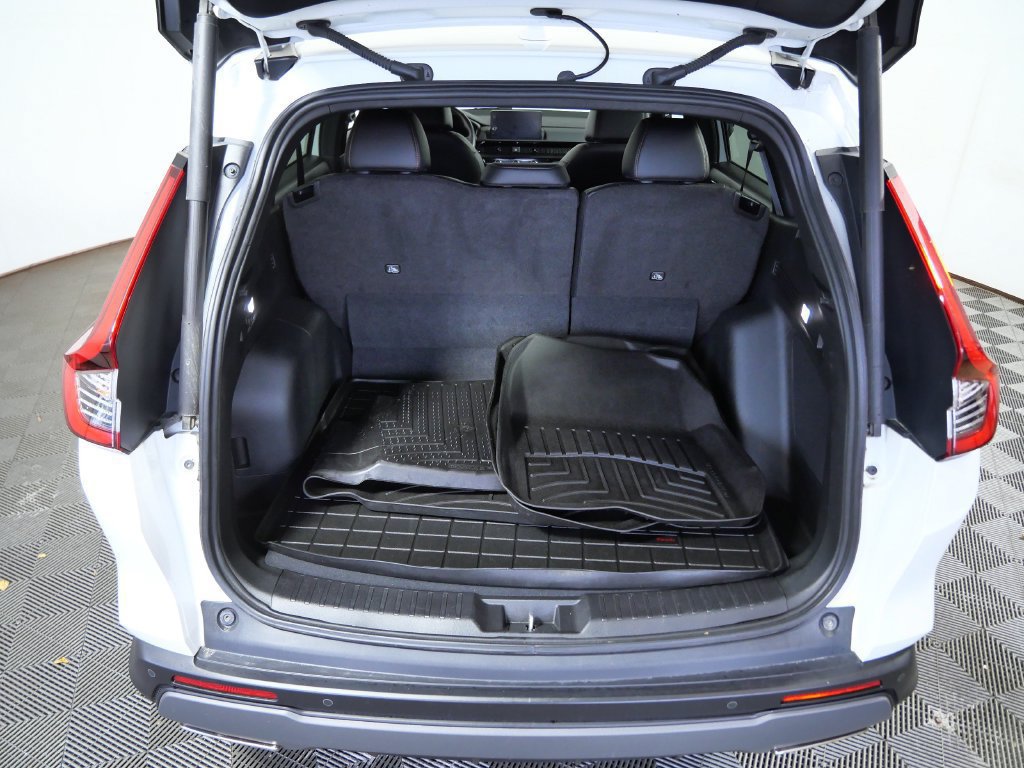 Used 2023 Honda CR-V Sport Touring image 8
