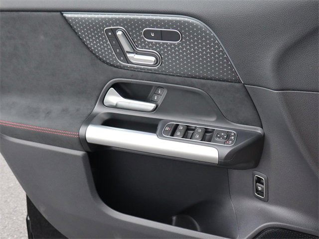 New 2025 Mercedes-Benz GLA 250 image 14