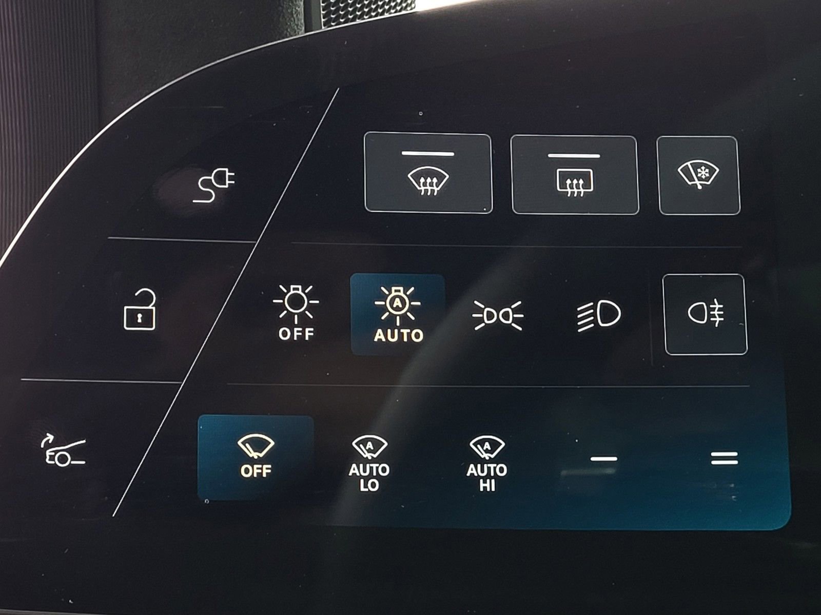 Used 2023 Lucid Air Pure image 31