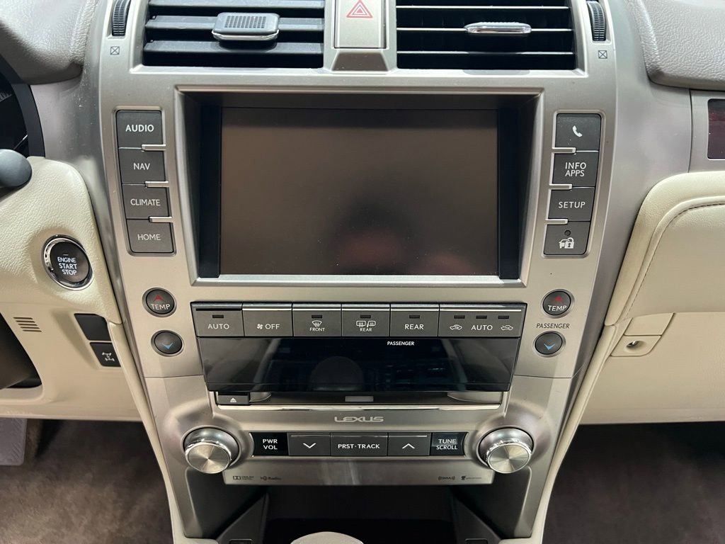 Used 2018 Lexus GX 460 Premium w/ Premium Package image 45