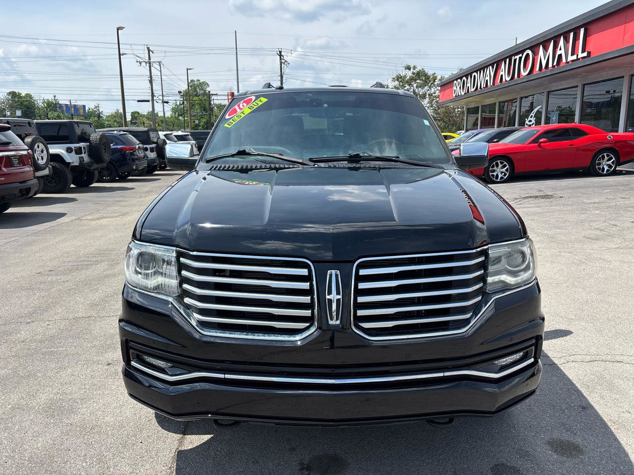 Used 2016 Lincoln Navigator Select AWD/4WD image 8