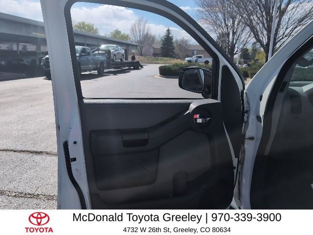 Used 2015 Nissan Xterra S image 8