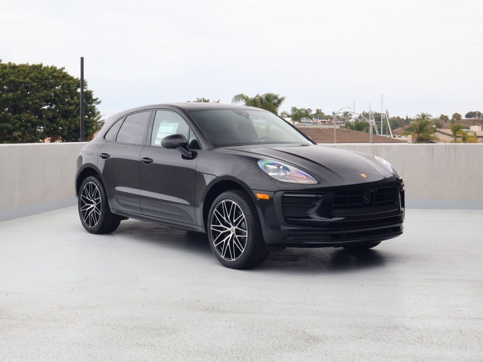 New 2026 Porsche Macan AWD/4WD image 7
