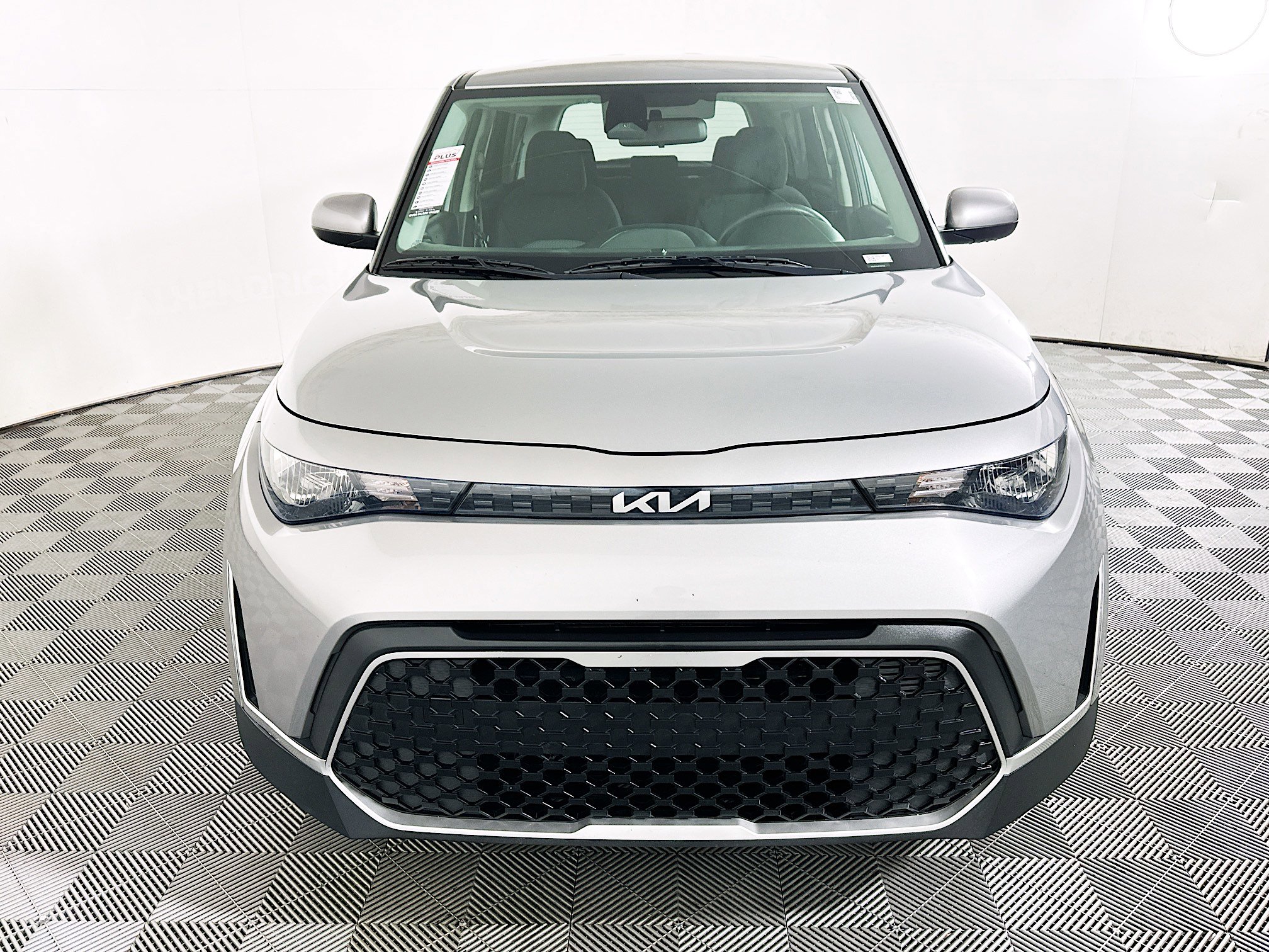 Used 2024 Kia Soul LX w/ Option Group 015 image 8