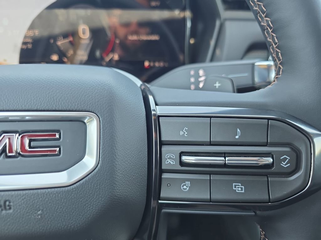 New 2026 GMC Terrain AT4 w/ Convenience Package III AWD/4WD image 18