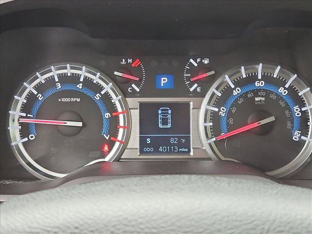 Used 2019 Toyota 4Runner SR5 AWD/4WD image 14