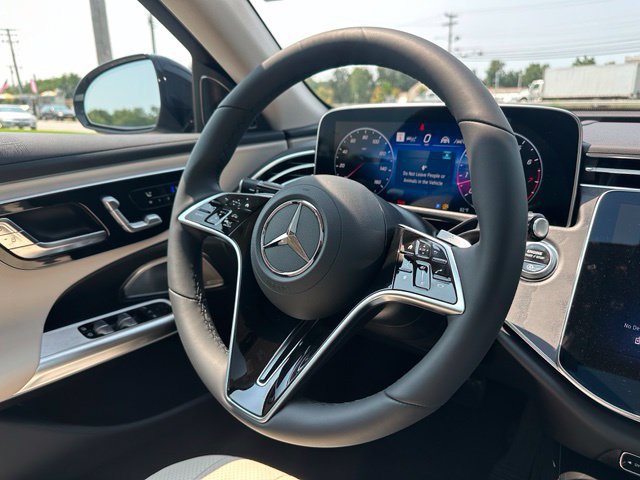 New 2027 Mercedes-Benz E 350 4MATIC Sedan image 33