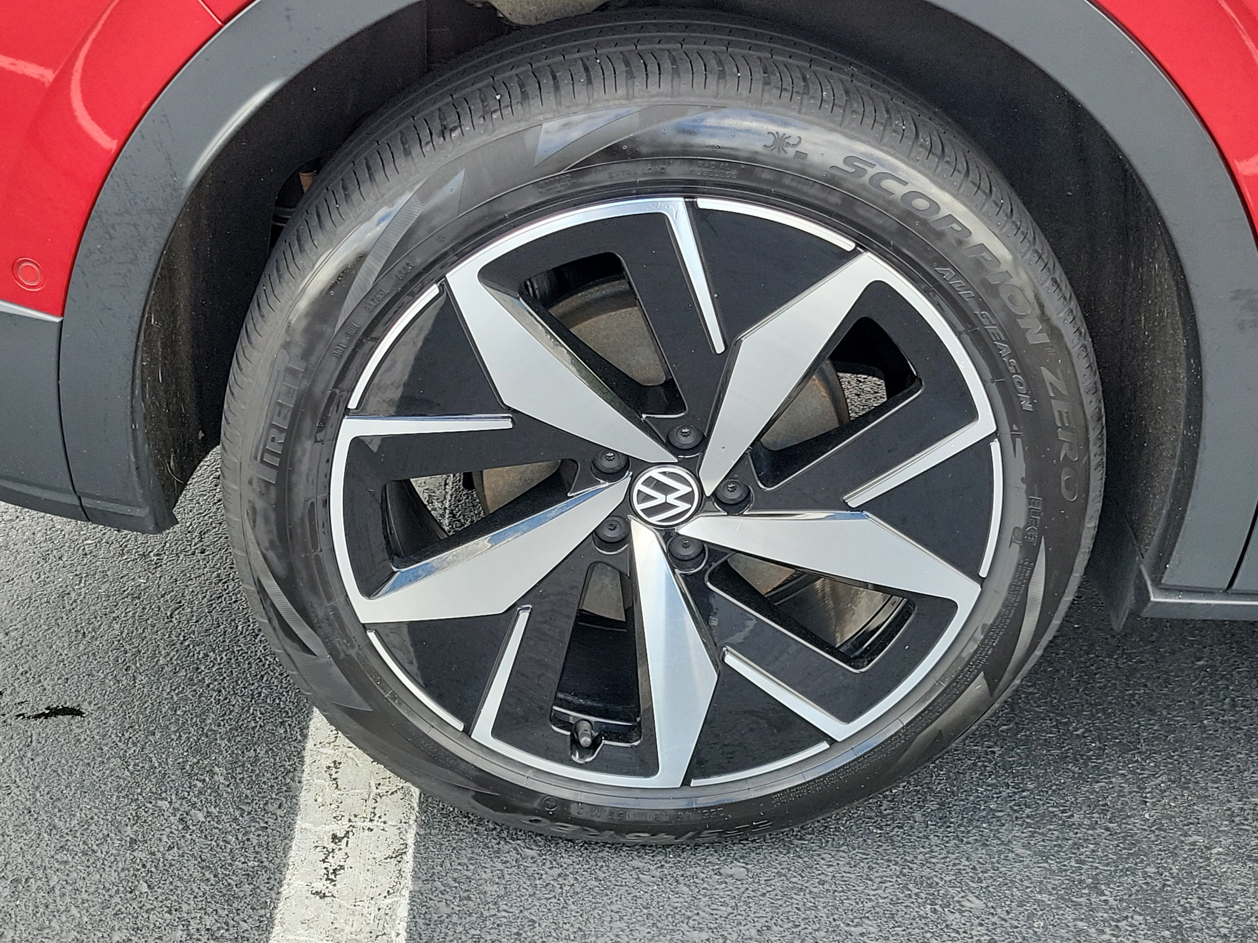 Used 2023 Volkswagen ID.4 Pro S AWD/4WD image 6