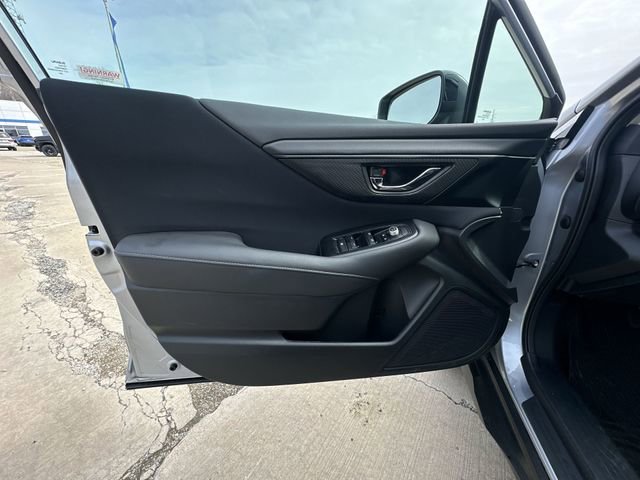 Used 2025 Subaru Outback Premium image 25