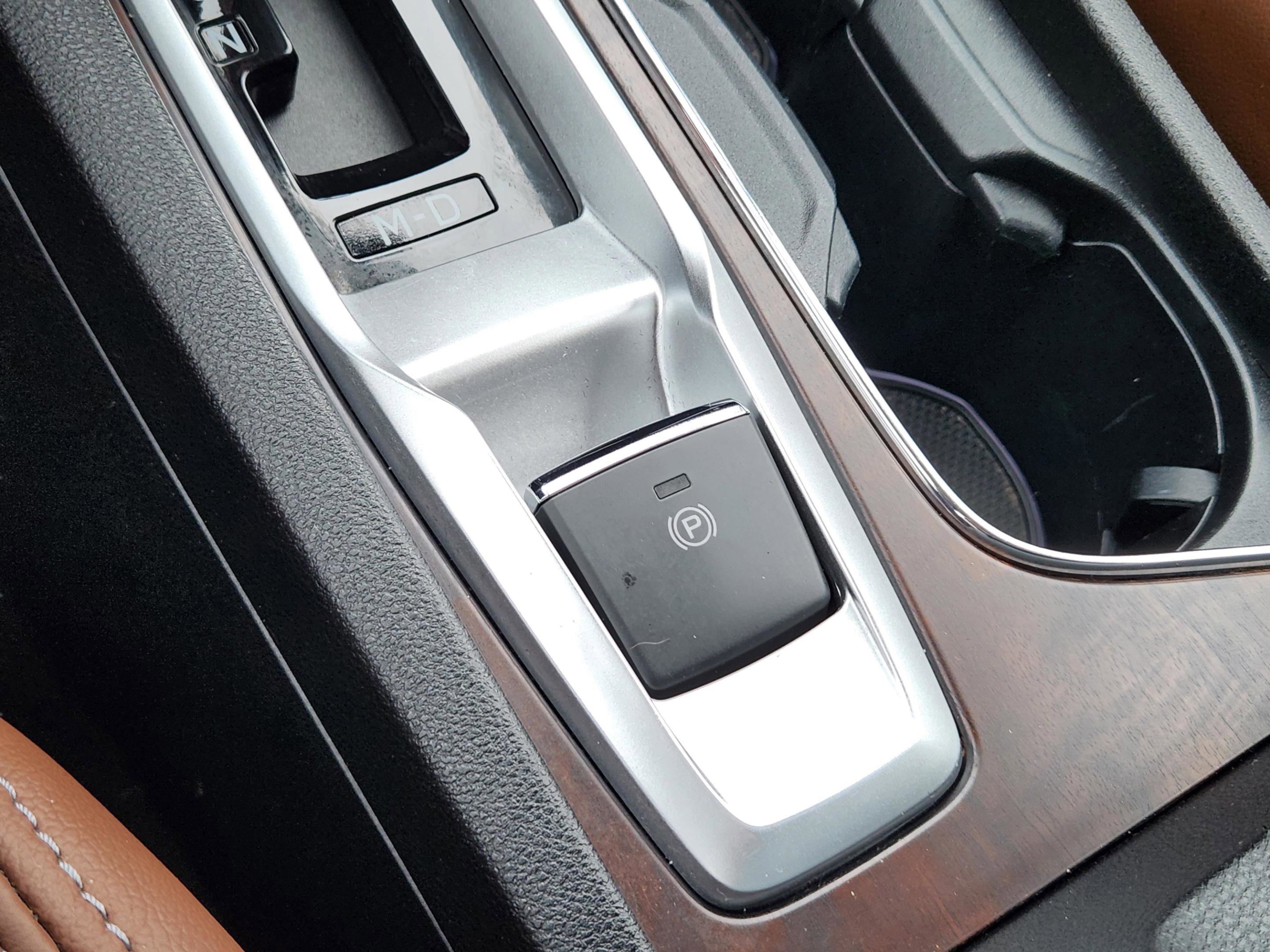 Used 2023 Subaru Ascent Touring image 15