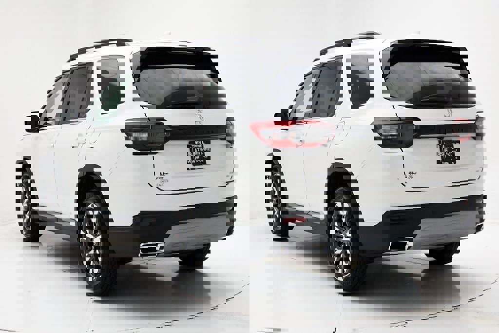 Used 2024 Honda Pilot Elite image 7