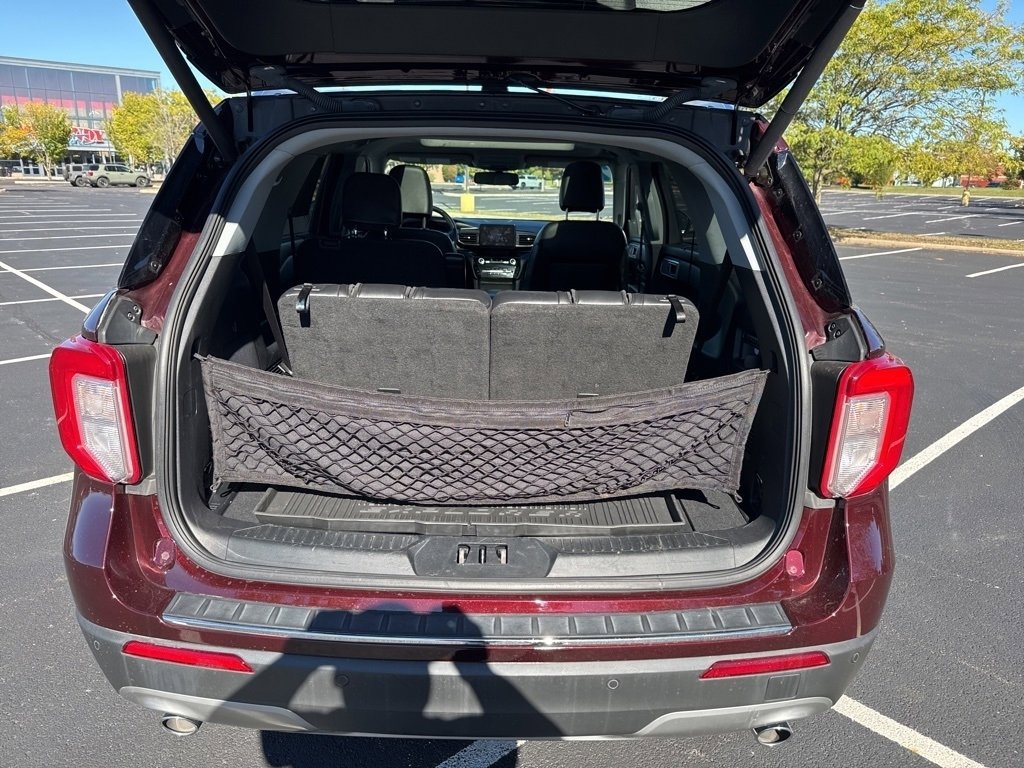 Used 2022 Ford Explorer Limited w/ Equipment Group 301A image 11