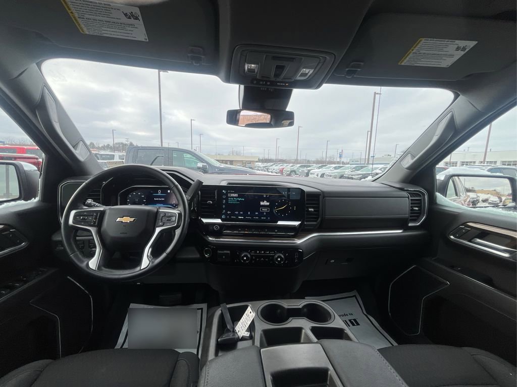 Used 2023 Chevrolet Silverado 1500 LT w/ Convenience Package II image 26