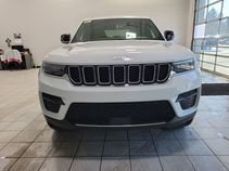 New 2026 Jeep Grand Cherokee Laredo X image 3