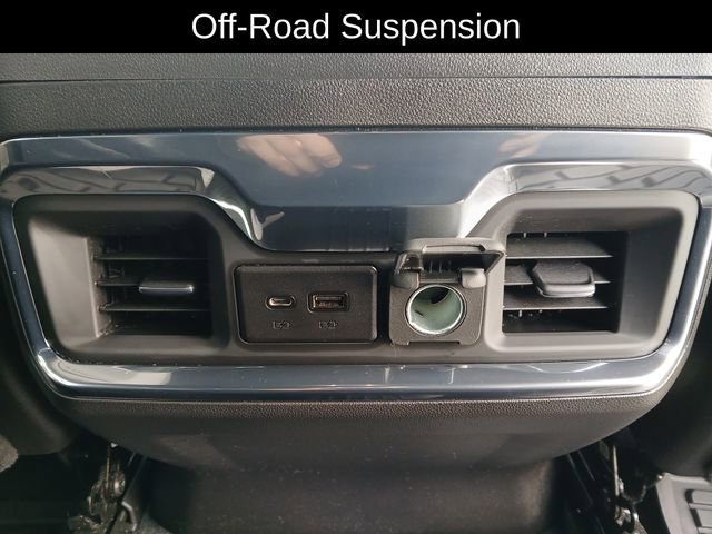 Certified 2022 Chevrolet Silverado 2500 High Country w/ Z71 Off-Road Package image 23