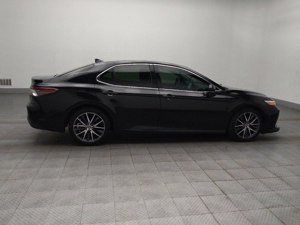 Used 2023 Toyota Camry XLE w/ Navigation Package FWD image 10
