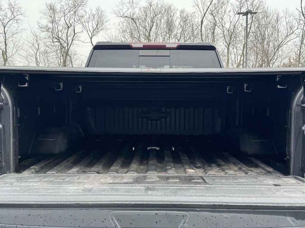 Used 2020 Chevrolet Silverado 2500 LTZ image 30