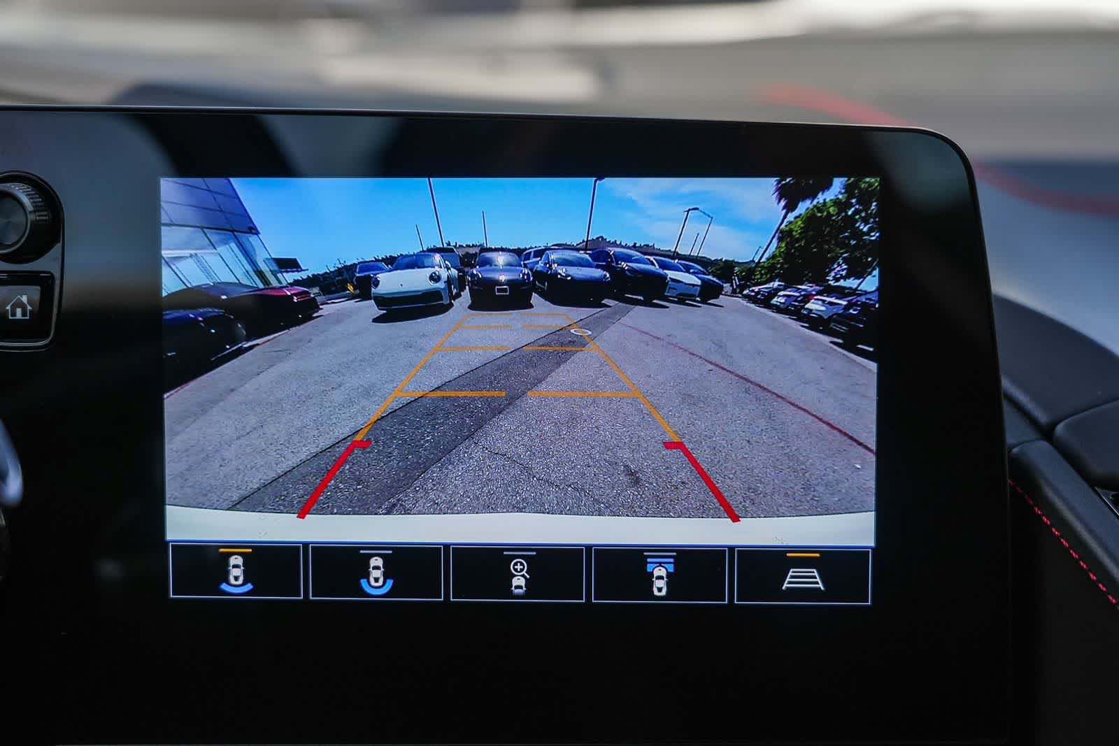 Used 2021 Chevrolet Corvette Stingray Premium Conv w/ Z51 Performance Package RWD image 20
