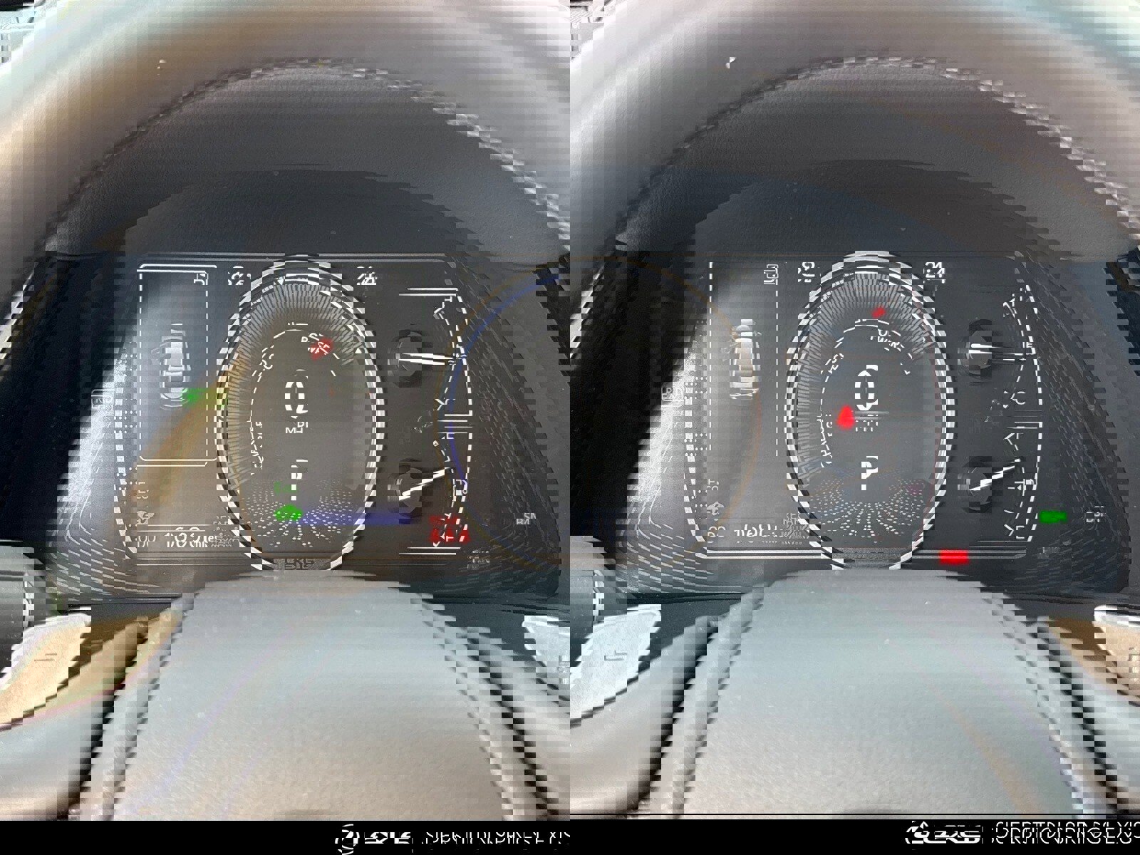 Certified 2025 Lexus ES 300h w/ Premium Package image 31