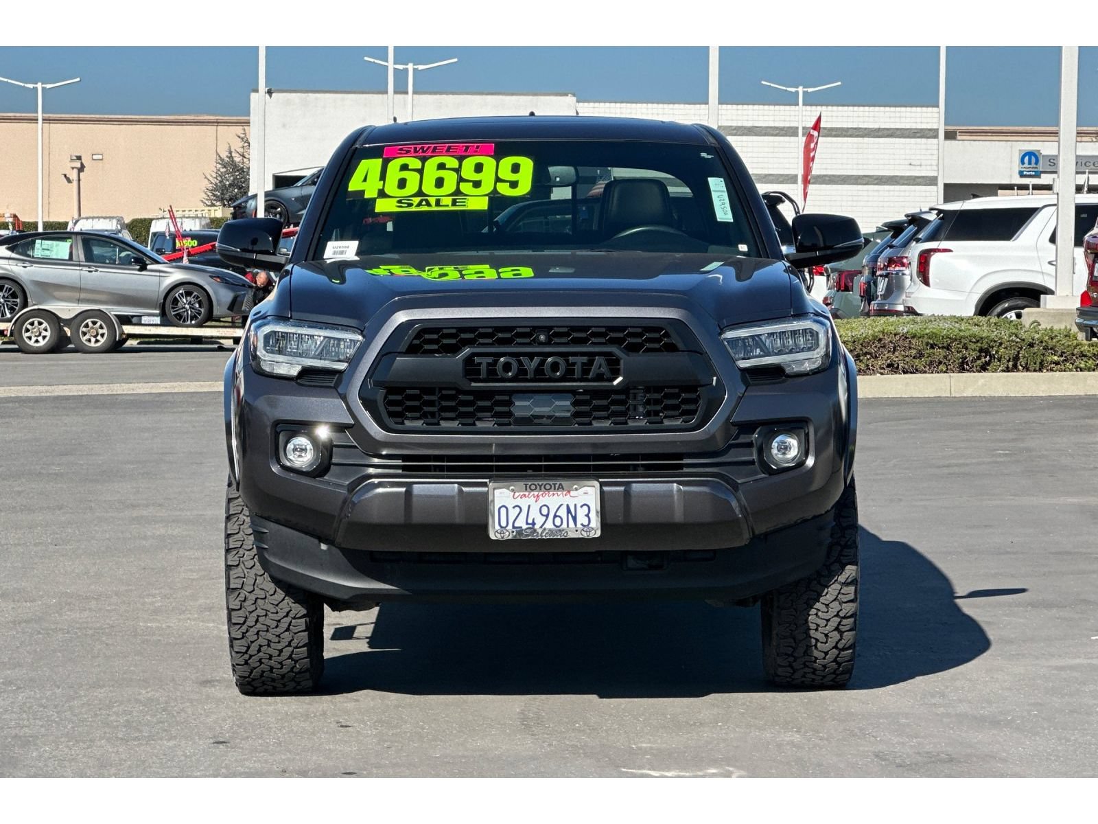 Used 2022 Toyota Tacoma Limited w/ Nightshade Package AWD/4WD image 9