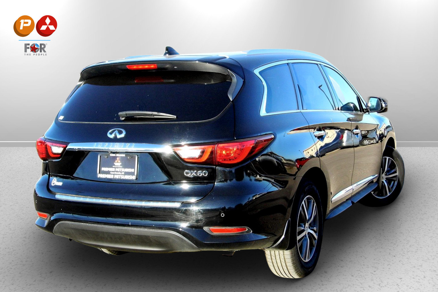 Used 2020 INFINITI QX60 Luxe w/ Essential Package image 2