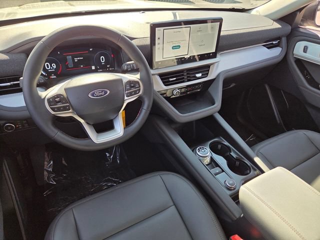 New 2026 Ford Explorer Active w/ Active Comfort Package RWD image 6