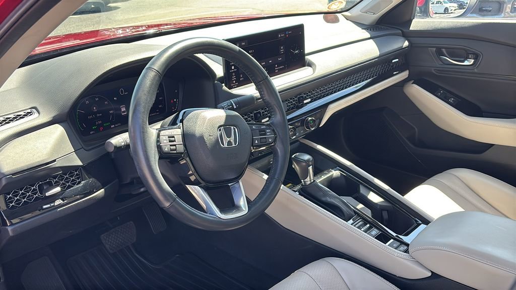 Used 2023 Honda Accord Touring image 26