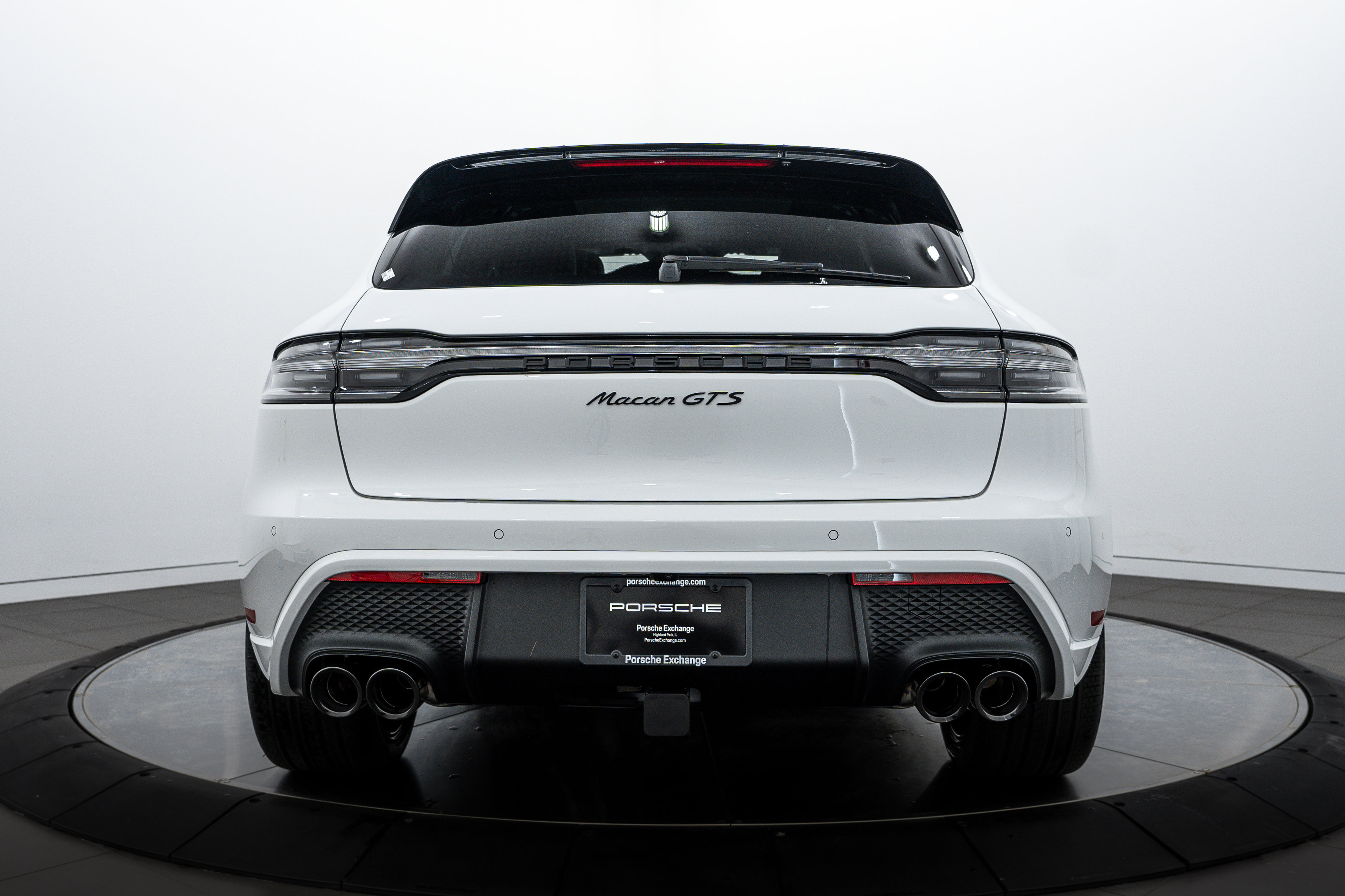 New 2026 Porsche Macan GTS image 6
