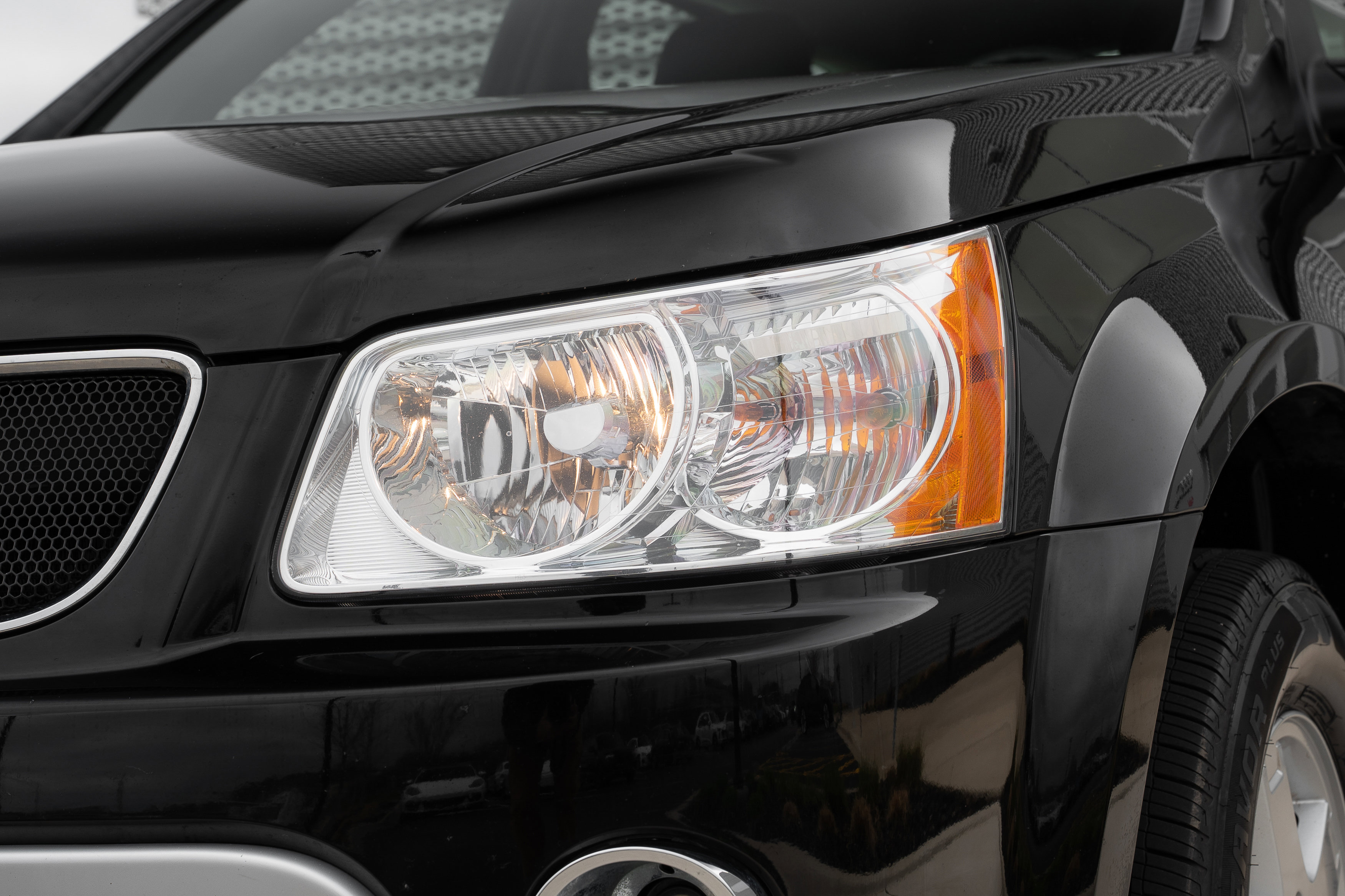 Used 2007 Pontiac Torrent AWD image 25