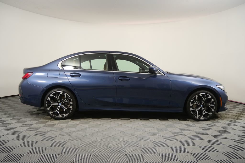 Certified 2025 BMW 330i Sedan RWD image 2
