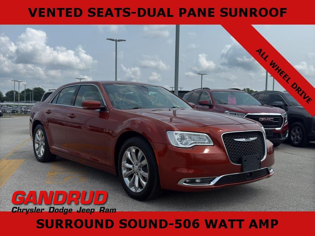 Used 2021 Chrysler 300 Touring L AWD/4WD video 1