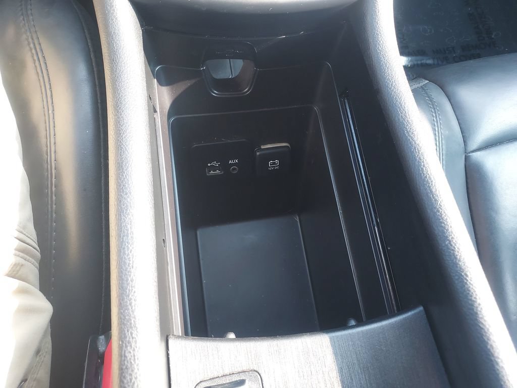 Used 2016 Chrysler 200 Limited FWD image 20