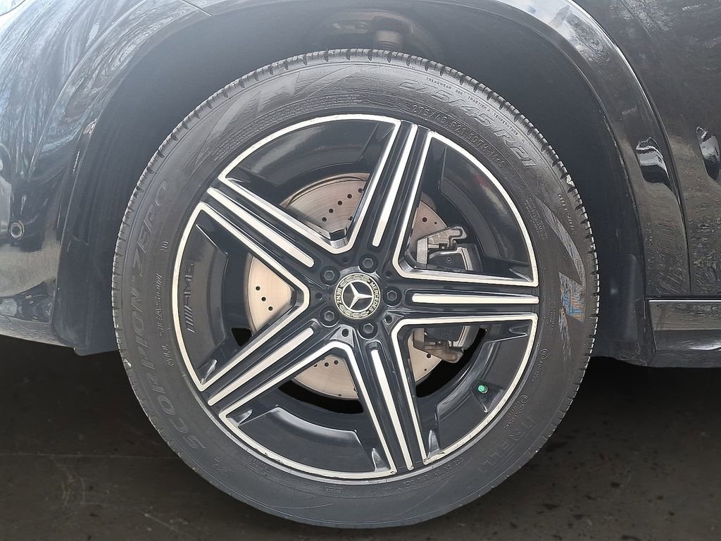Used 2025 Mercedes-Benz GLE 450e 4MATIC image 9