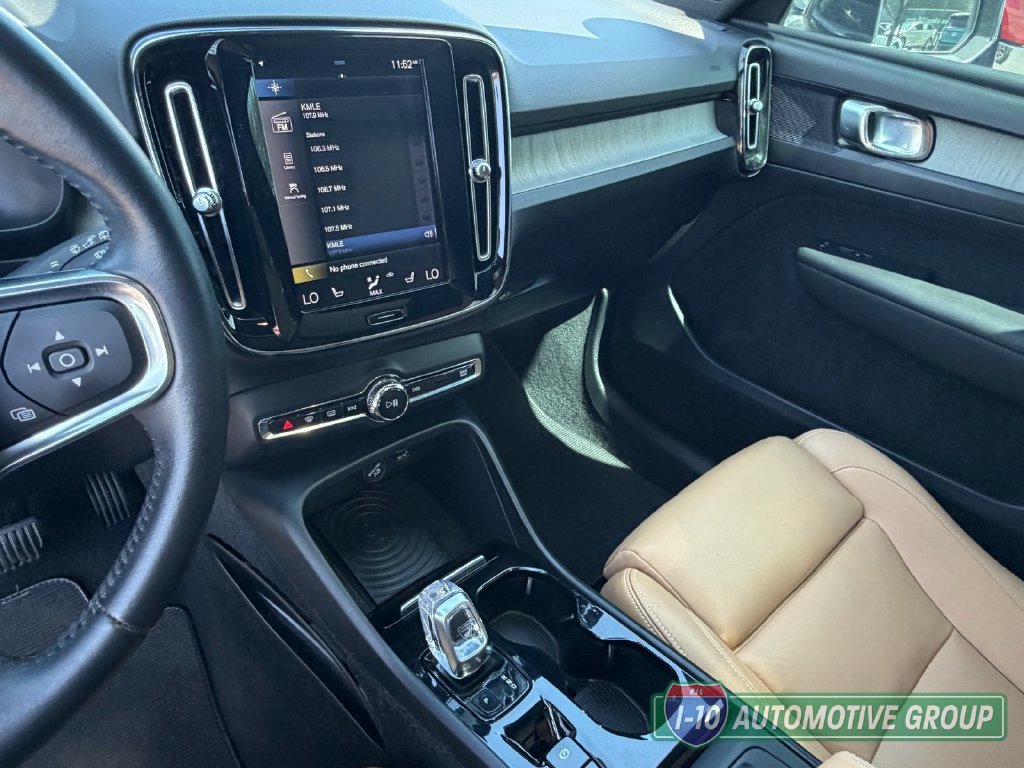 Used 2019 Volvo XC40 T5 Inscription AWD/4WD image 27