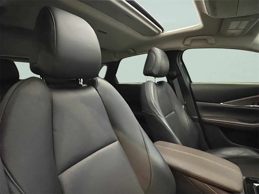 Used 2021 MAZDA CX-30 2.5 Turbo w/ Premium Package image 16