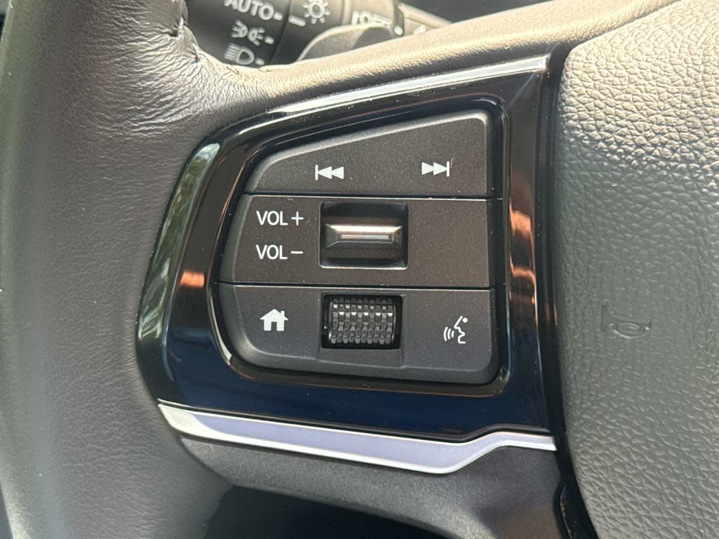 Used 2025 Honda Odyssey Elite image 30