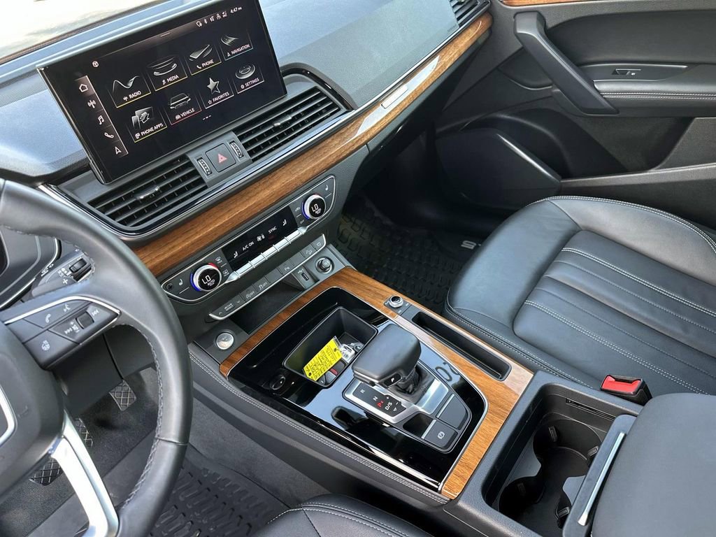 Used 2022 Audi Q5 2.0T Premium Plus w/ Premium Plus Package image 26