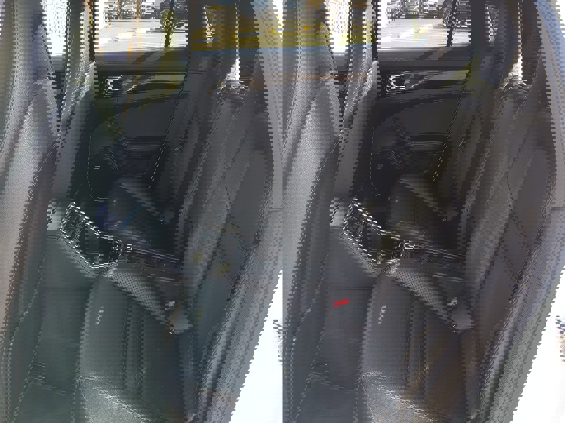 Used 2018 Porsche Panamera 4S w/ Premium Package Plus image 20