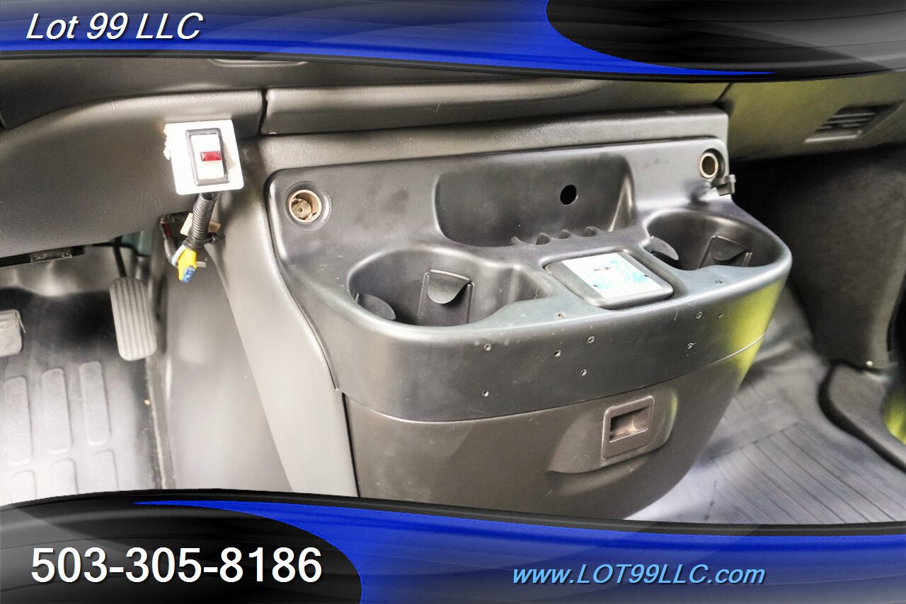 Used 2001 Chevrolet Express 3500 Extended Passenger w/ Convenience Pkg RWD image 20