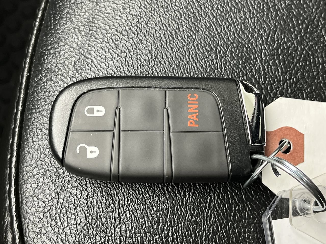 Used 2025 Jeep Compass Trailhawk AWD/4WD image 24