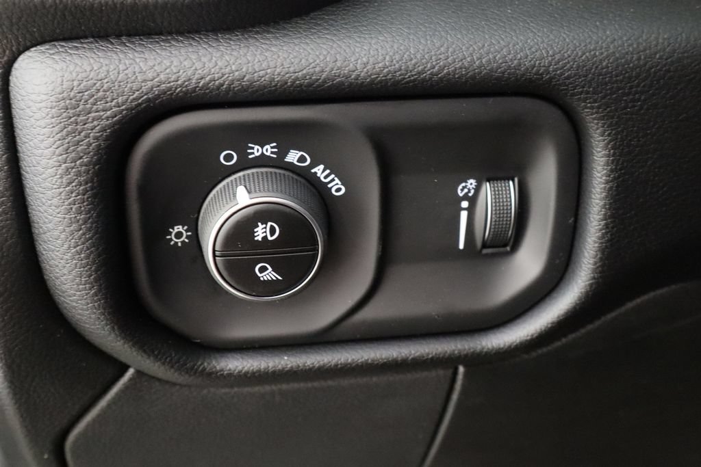 New 2026 RAM 2500 Big Horn AWD/4WD image 20