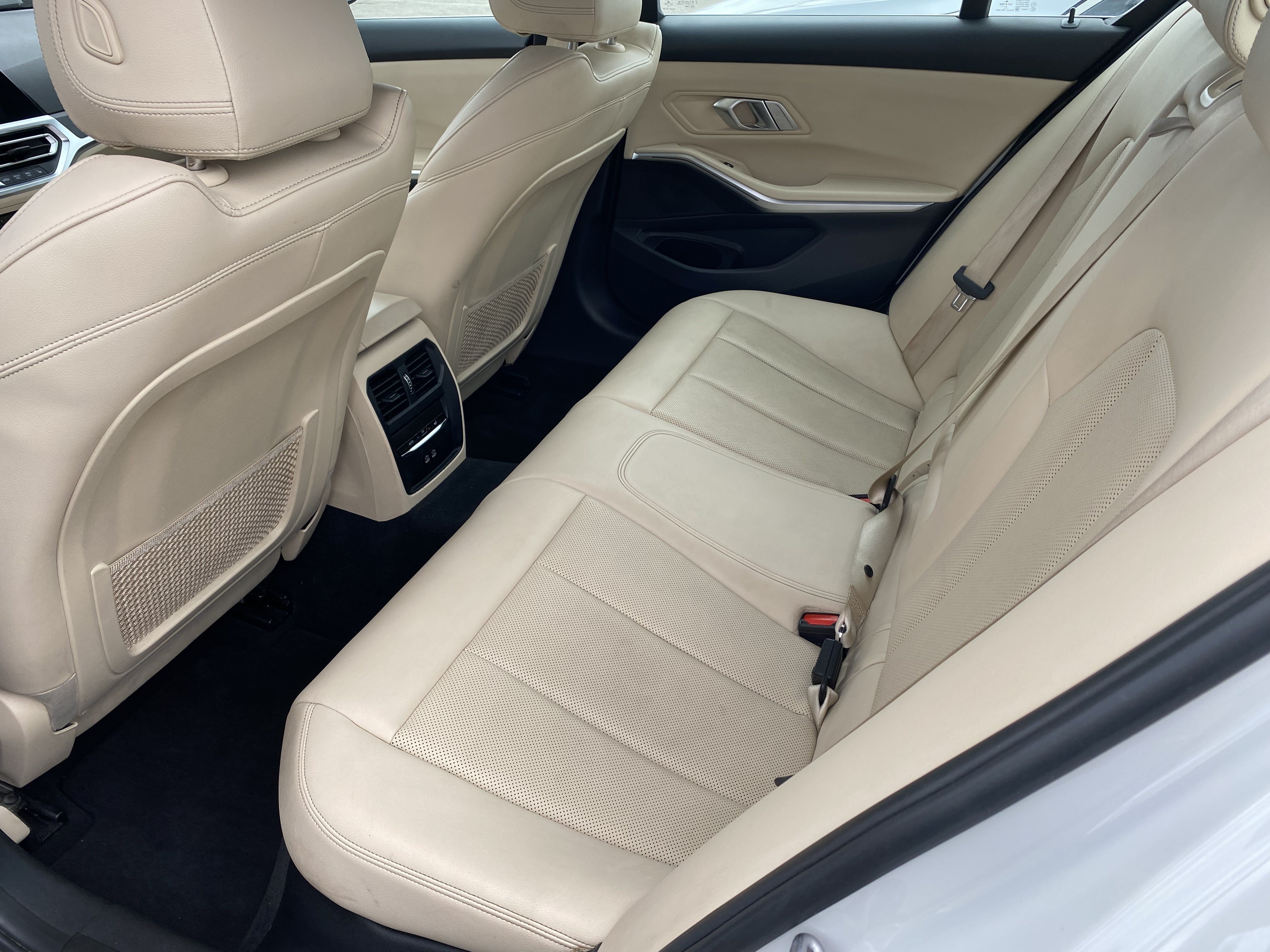 Used 2022 BMW 330e w/ Driving Assistance Package RWD image 14
