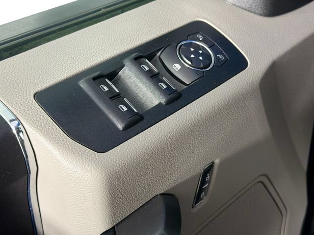 Used 2017 Ford F150 XLT AWD/4WD image 17