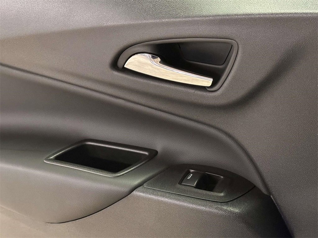 Used 2022 Chevrolet Equinox LT image 19